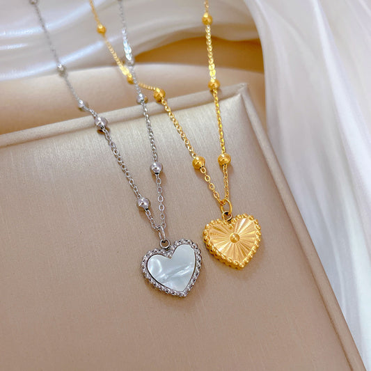 Edra Heart-shaped Love Necklace